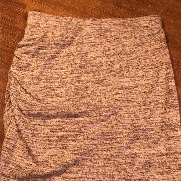 Skirt (grey) - Picture 2 of 2